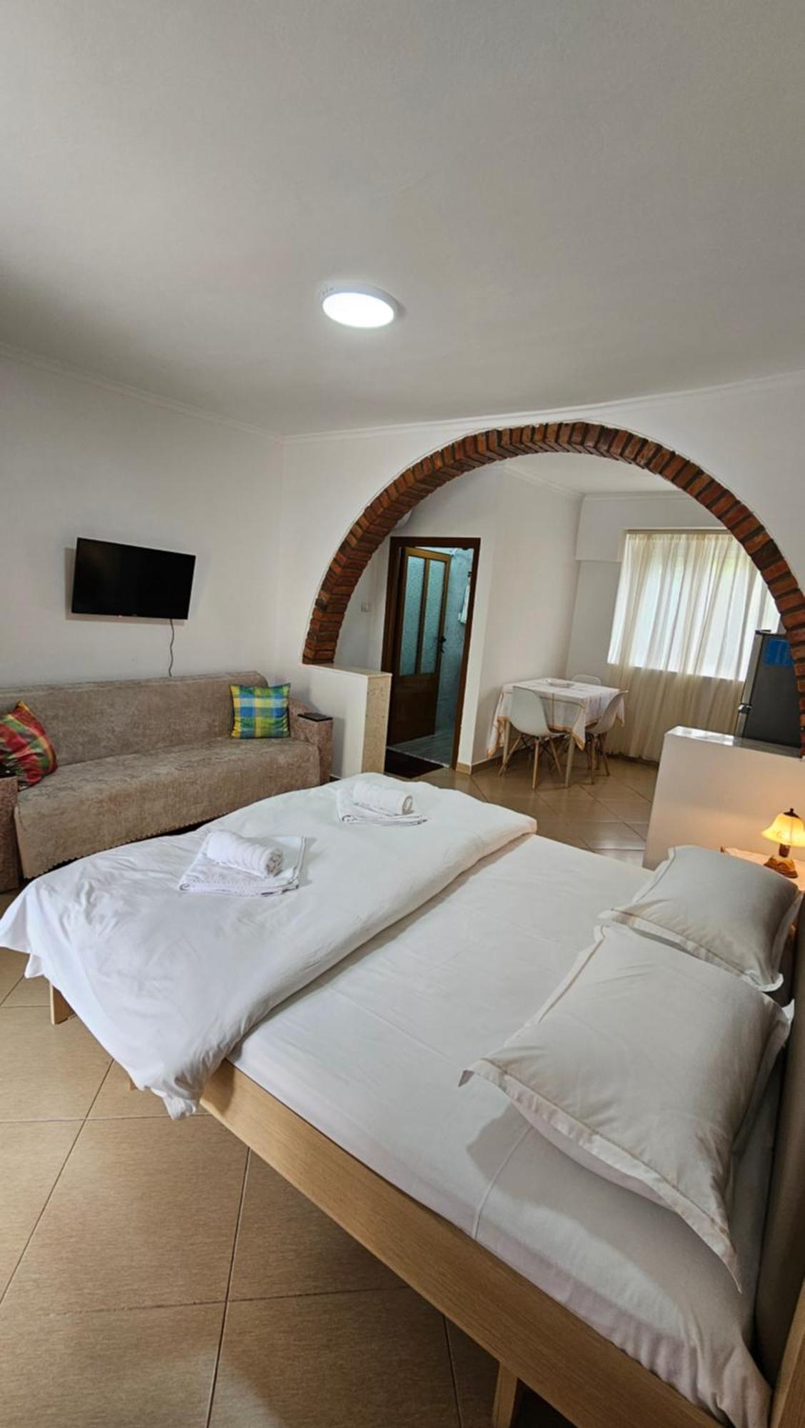 Aliaj Guest House Berat Zewnętrze zdjęcie